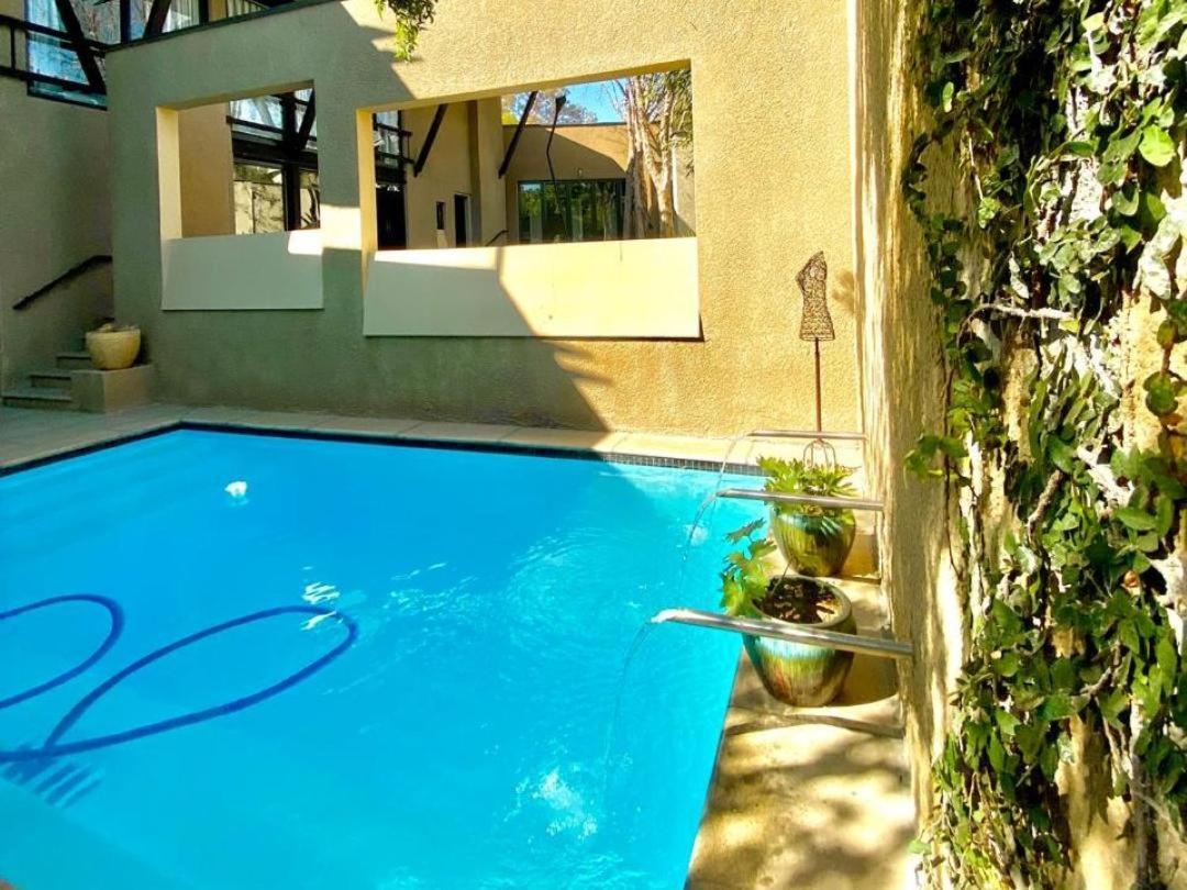 The Hamilton Boutique Hotel Johannesburg Exterior photo